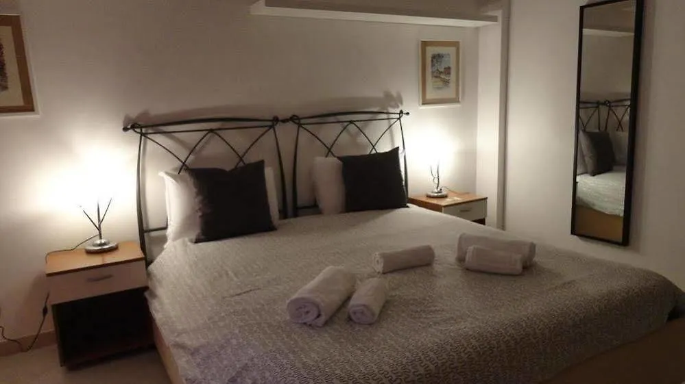 Suites Holiday Rooms Roma Affittacamere