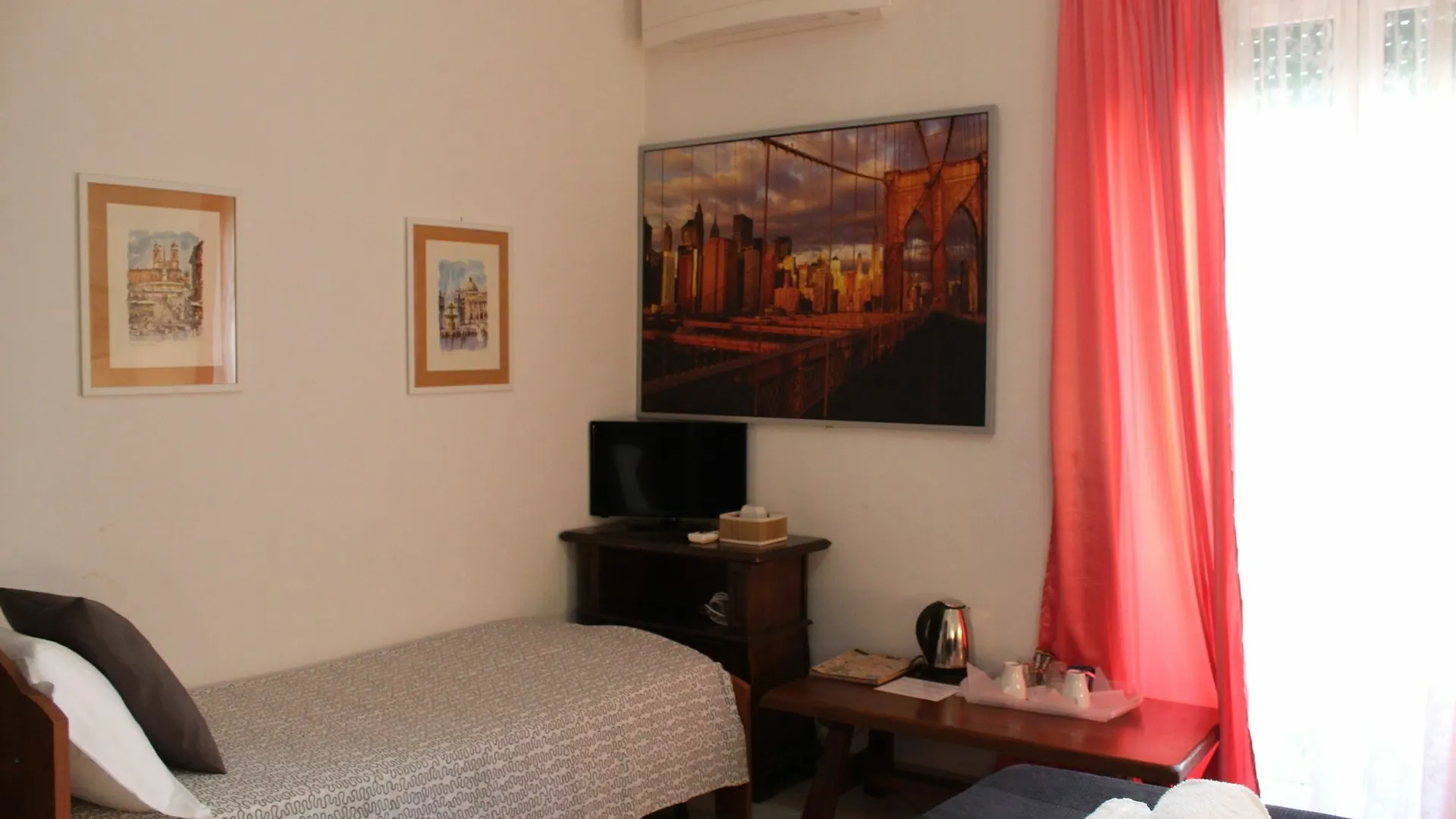 Suites Holiday Rooms Roma 0*,